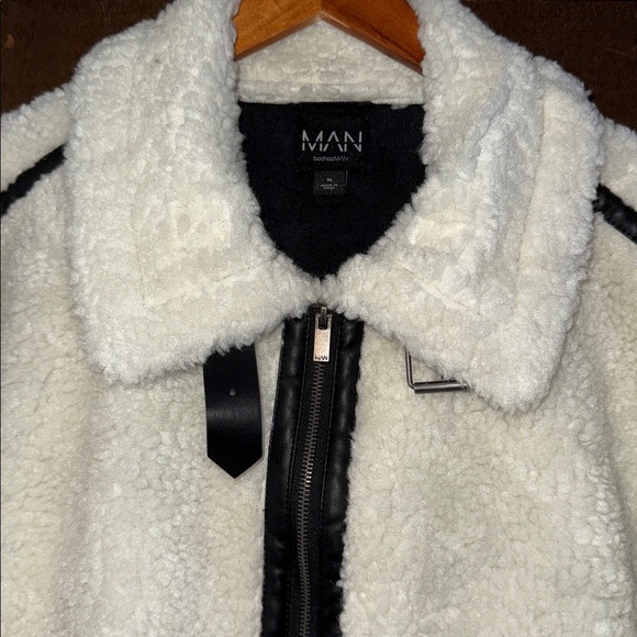 Mens XL 46R black and white Sherpa bomber jacket - Picture 2 of 3